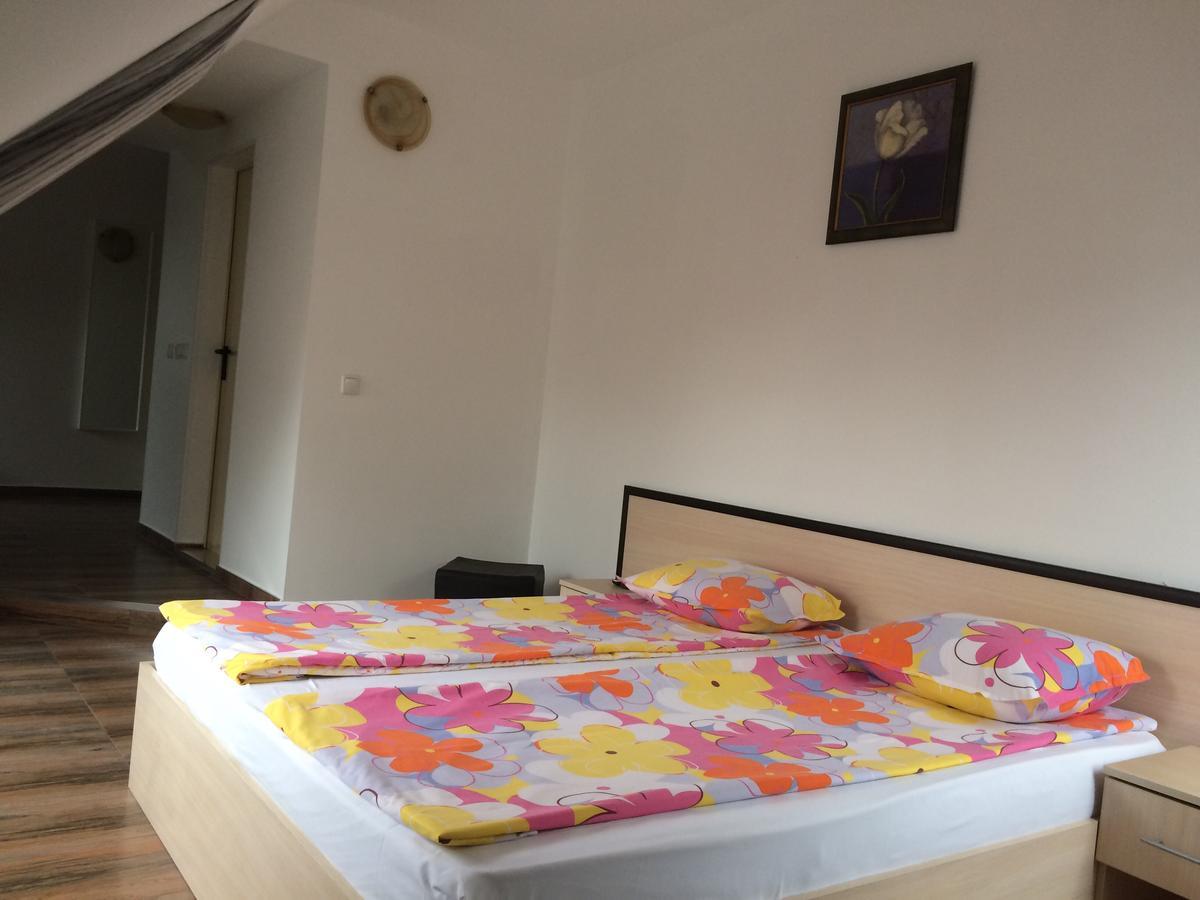 Hotel - Restaurant Chairite Σόφια Εξωτερικό φωτογραφία