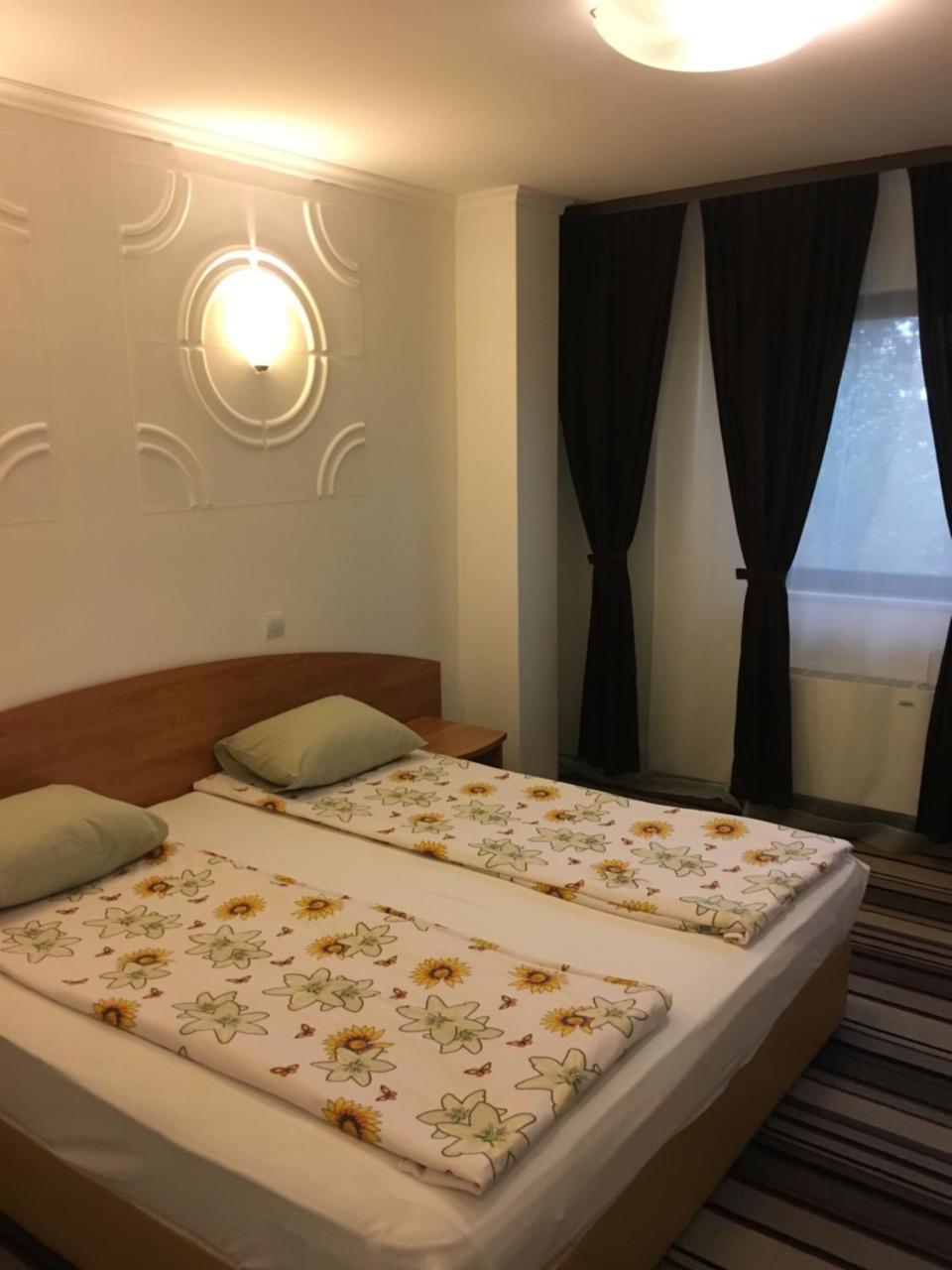 Hotel - Restaurant Chairite Σόφια Εξωτερικό φωτογραφία